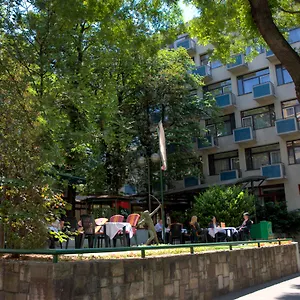 *** Hotel Benczur Ungheria