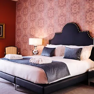 Bed & Breakfast Dear - Gallery House ****