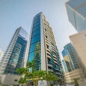 **** Aparthotel First Emirati Arabi Uniti